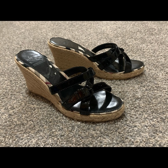 Burberry wedged sandals - Picture 1 of 5